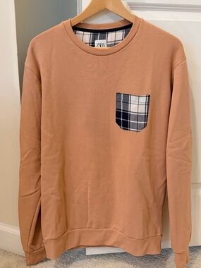 ZARA Men's Dusty Peach Crewneck Sweater with Plaid Pocket